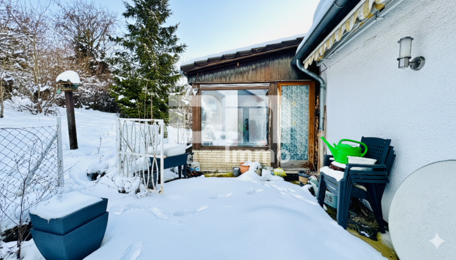 Umfangreich saniertes EFH inkl. PV-Anlage, Terrasse, Wintergarten und Garage + Panoramablick - Terrasse